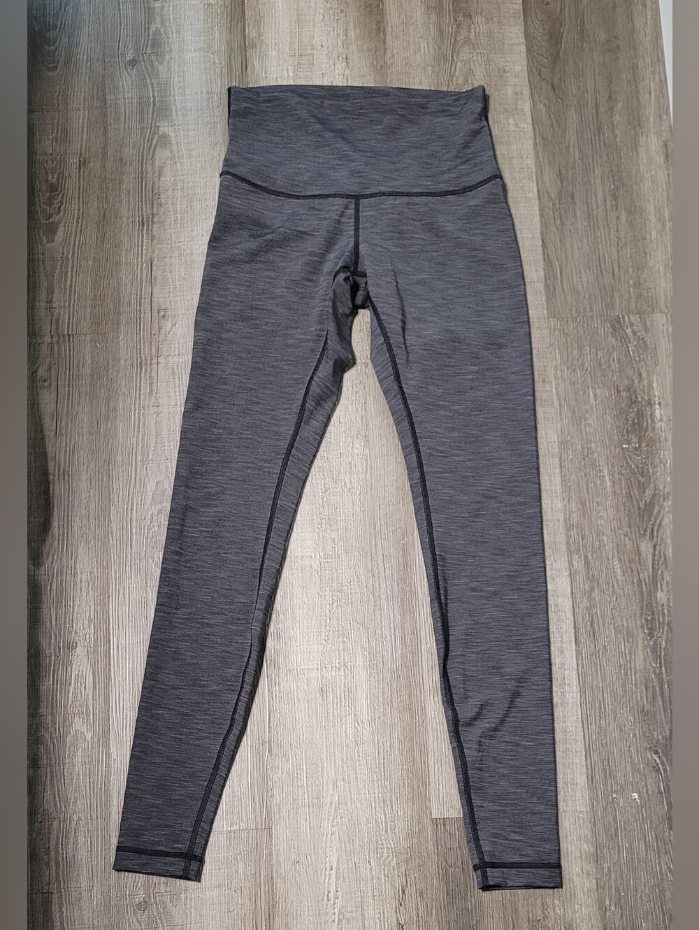 Lululemon High-Rise Heathered Charcoal Gray Leggings Size 8 (30" Inseam)